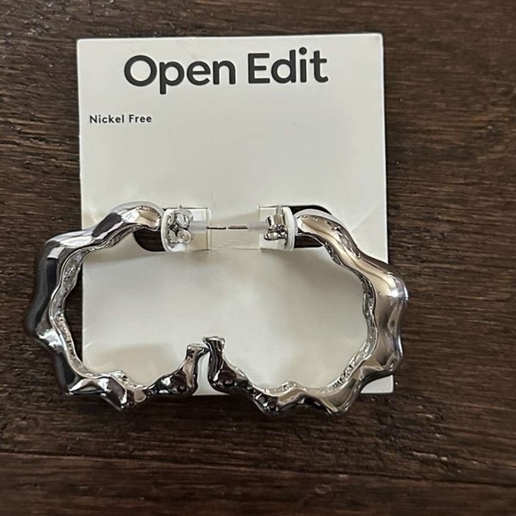Open Edit-Wavy Molten Hoop Earrings-silver rhodium-NWT - Picture 1 of 4